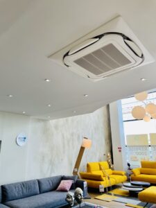 Installation de Cassette Climatique par Boreas Climatisation pour Château d’Ax à Nîmes